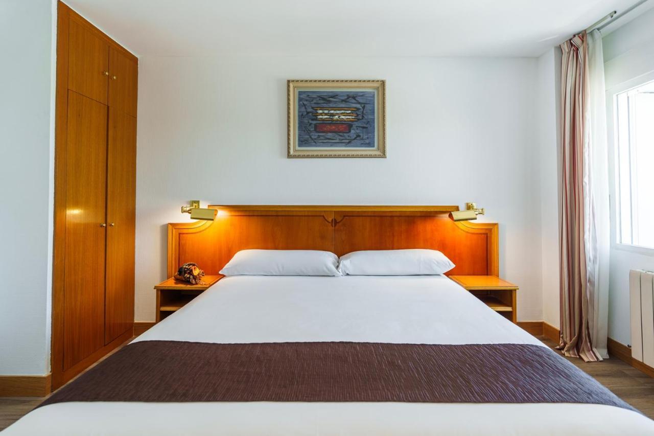 Hotel Rey Arturo Burgos Villagonzalo Pedernales Εξωτερικό φωτογραφία