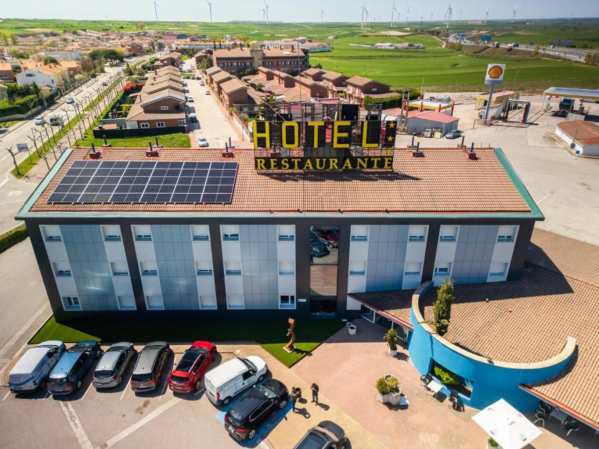 Hotel Rey Arturo Burgos Villagonzalo Pedernales Εξωτερικό φωτογραφία